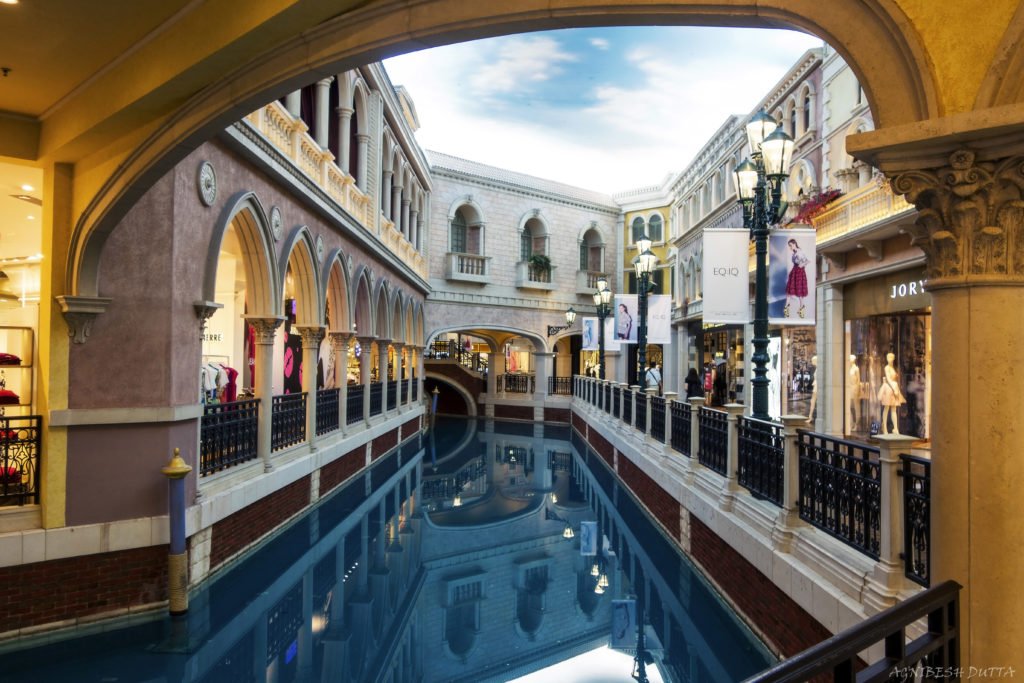 Things to do in Macau: Casinos (Venetian Casino)