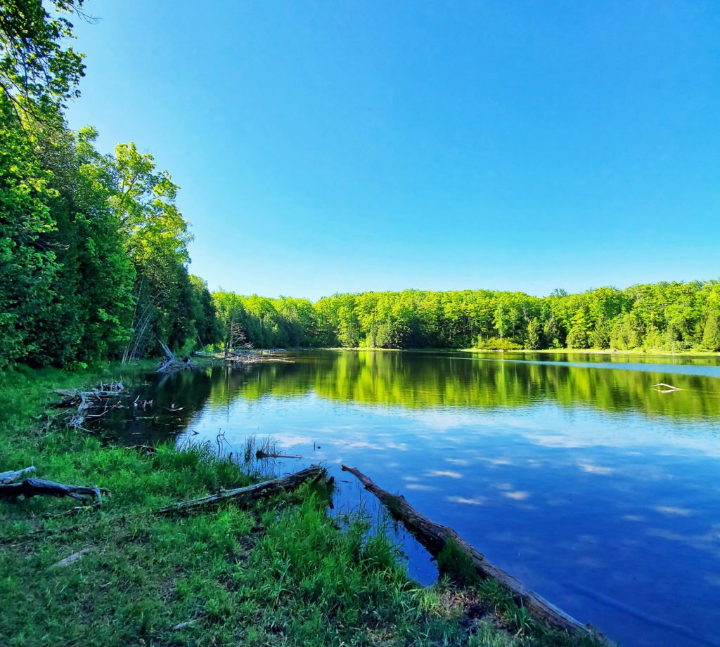 mono cliff provincial park McCarston's Lake