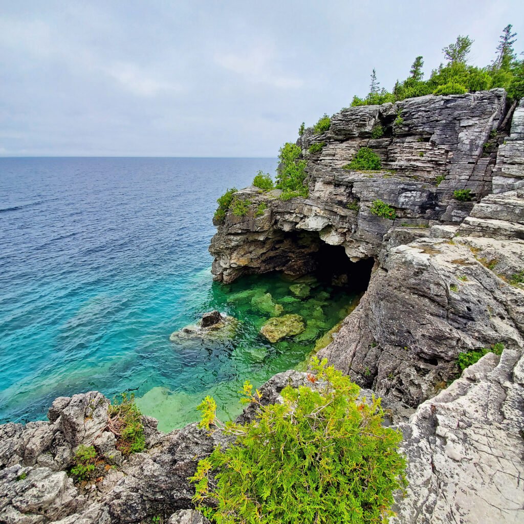 Grotto cave, Bruce Peninsula