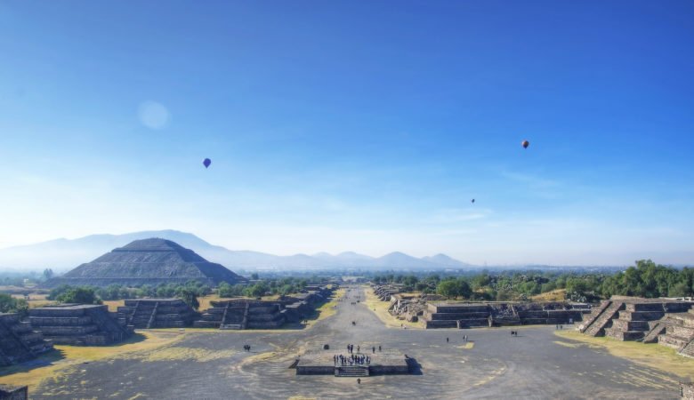 Teotihuacan from pyramid of the moon